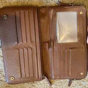 LOUIS VUITTON Insolite Organizer Wallet w/ID Slot